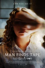 Nonton film Man Finds Tape (2025) terbaru di Dutamovie21