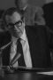 Nonton film Life, Larry and the Pursuit of Unhappiness: An Almost History of America Season 1 Episode 3 terbaru di Dutamovie21